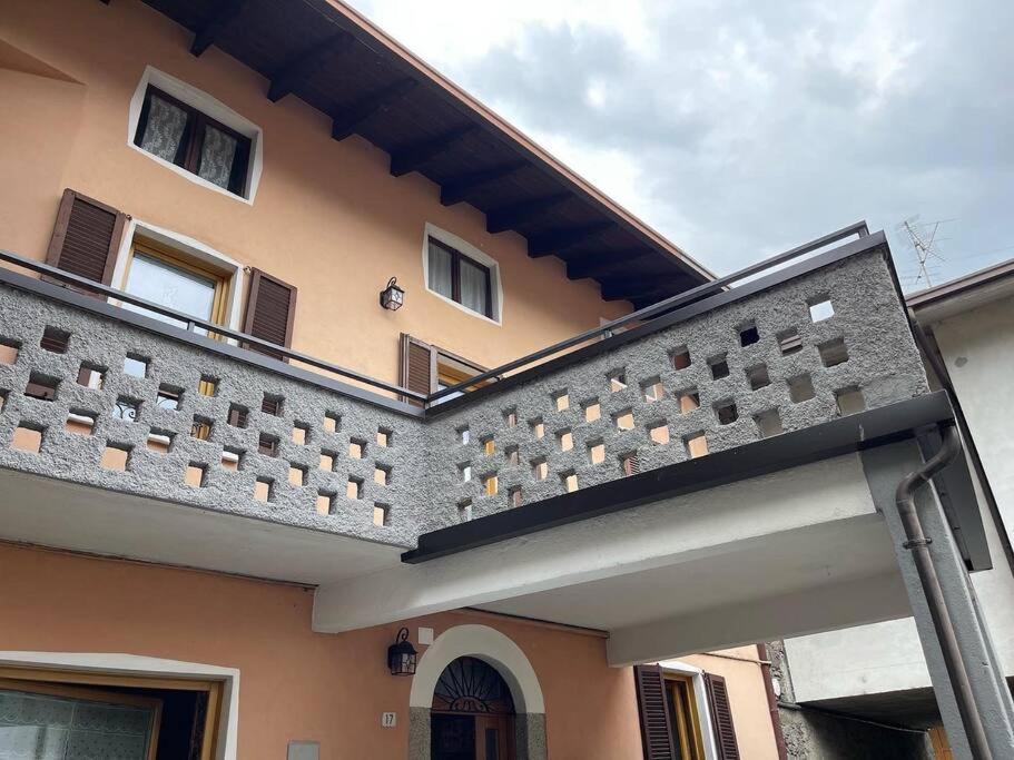 Casa Vacanze La Torre Malonno Exterior foto